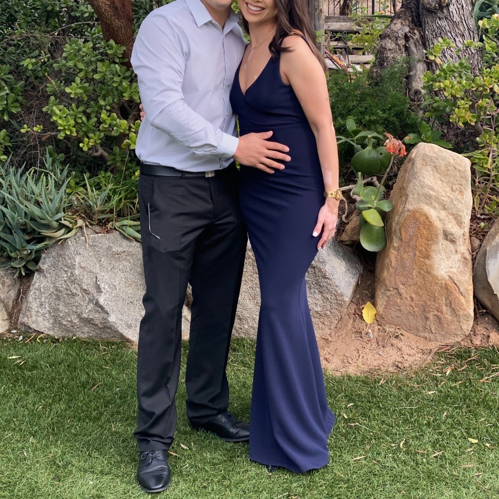 Lulus mermaid navy dress